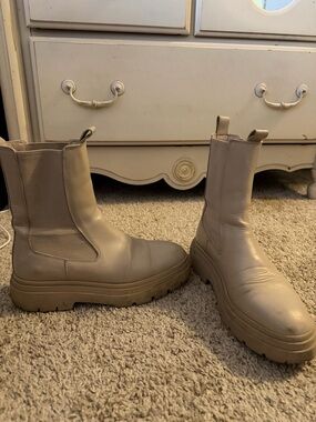 Zara Chunky Chelsea Ankle Boots in Taupe